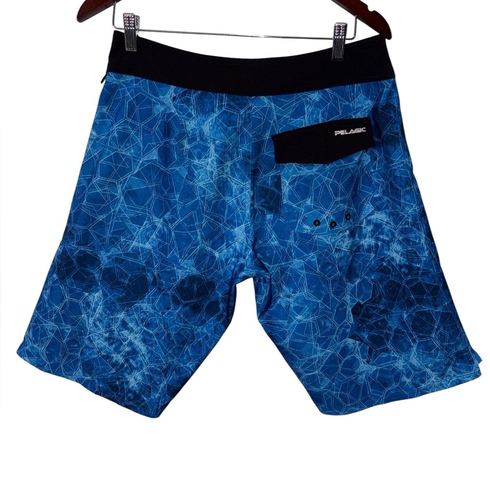 Pelagic Hydro-Lite Blue Camo Board Shorts Performance Fishing Swim Trunks 32 - Picture 2 of 9